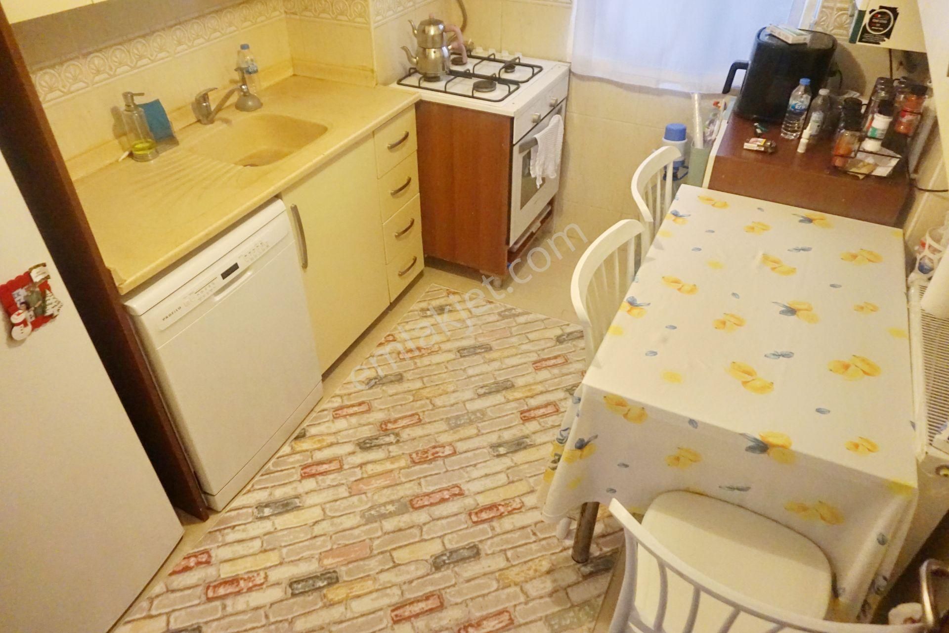 Meral R1803 Yeni 19 Yaş Binada 2+1 Ön Cephe Balkonlu Ara Kat - Görsel 9