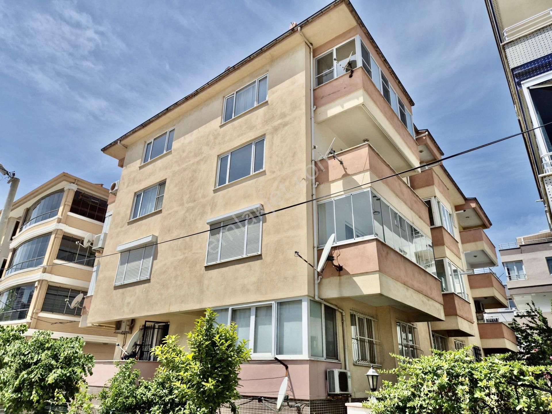 ▓karabuluttan▓akçay'da Ön Cephe Masrafsız & Ayrı Mutfak 2+1 Satılık Daire