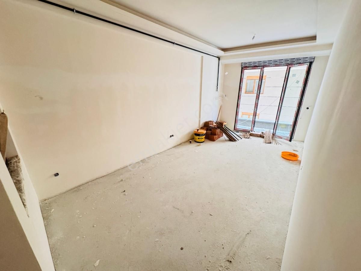 İdealtepe Sahilde, Bahçe Teraslı, Sıfır, Ayrı Mutfaklı 2+1