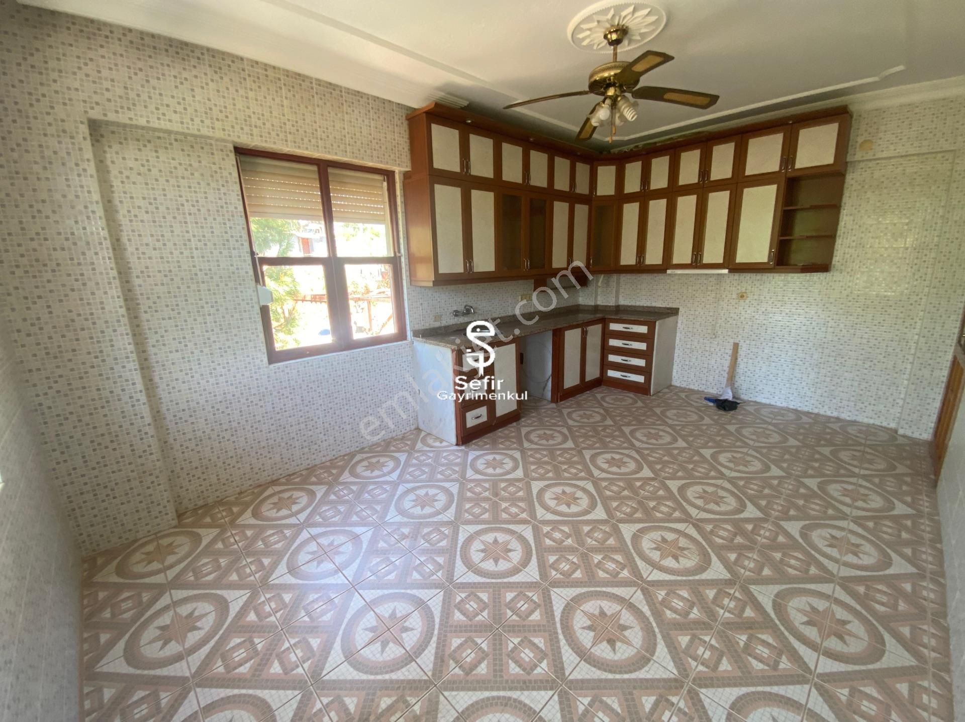 Alanya Kestel De Kiralık 3+1 Geniş Manzaralı Kiralık Daire