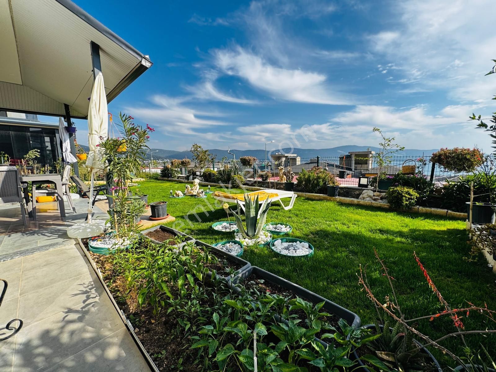 Didim Akbük’te Deniz Manzaralı Bahçe Katı Daire - Görsel 2