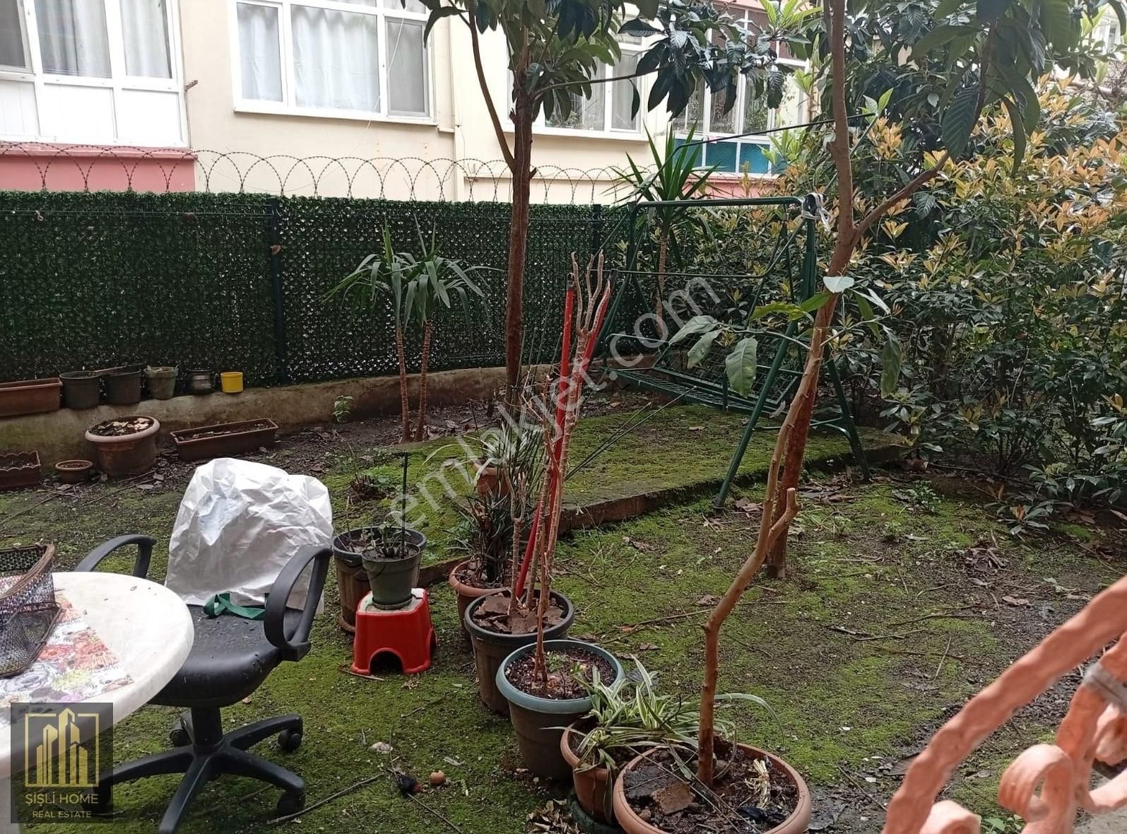 Şişli Merkezde Full Eşyalı Bahçeli Daire