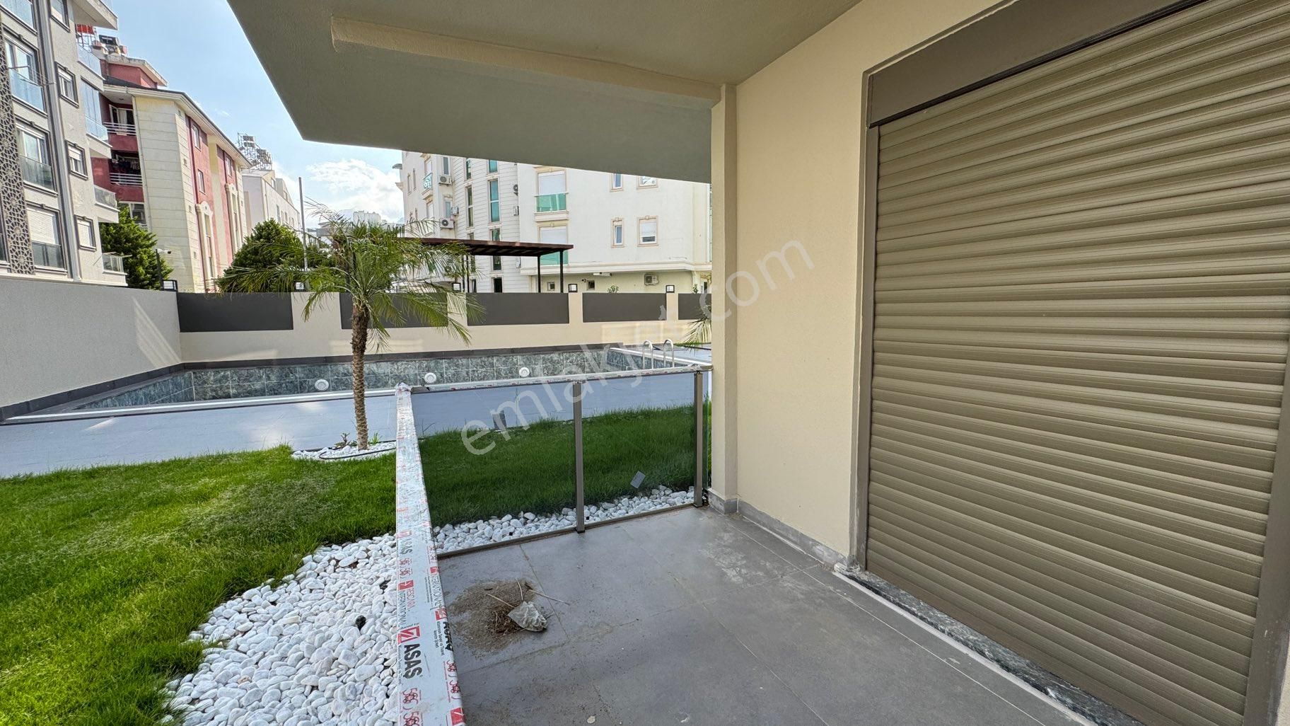 Konyaaltı Hurma’da Sıfır Yerden Isıtmalı Ultra Lüks 1+1 Konsept Daire
