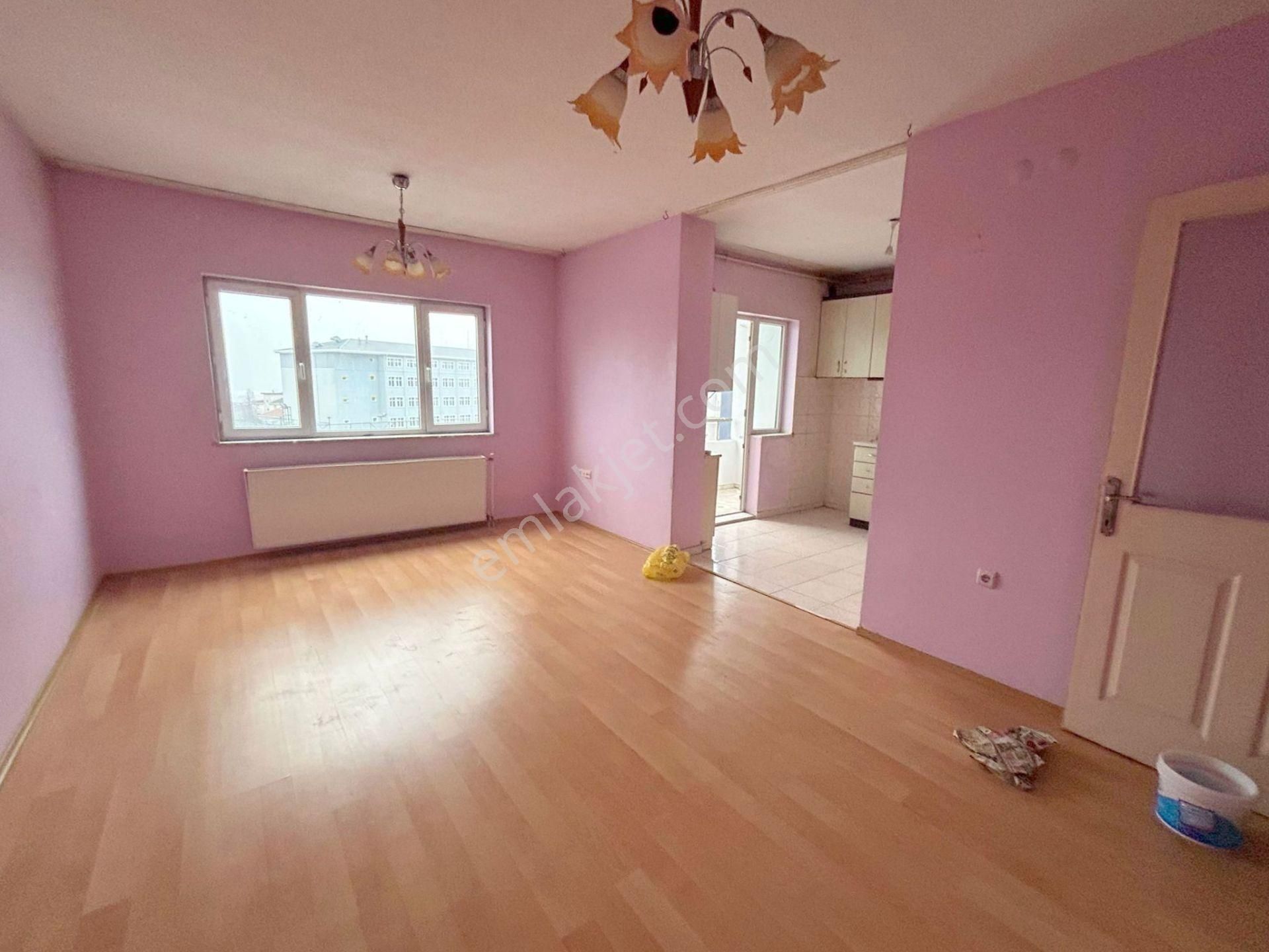 Mertcan'dan Sülüntepe Mah. Toki Konutlarında Balkonlu 2+1 Daire