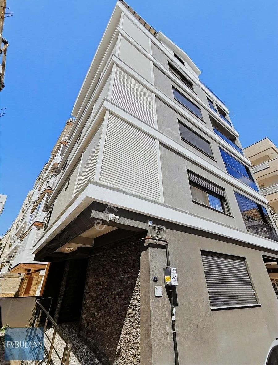 Girne Caddesi Yanı Karanlık Odası Olmayan Lüx 2+1 Daire