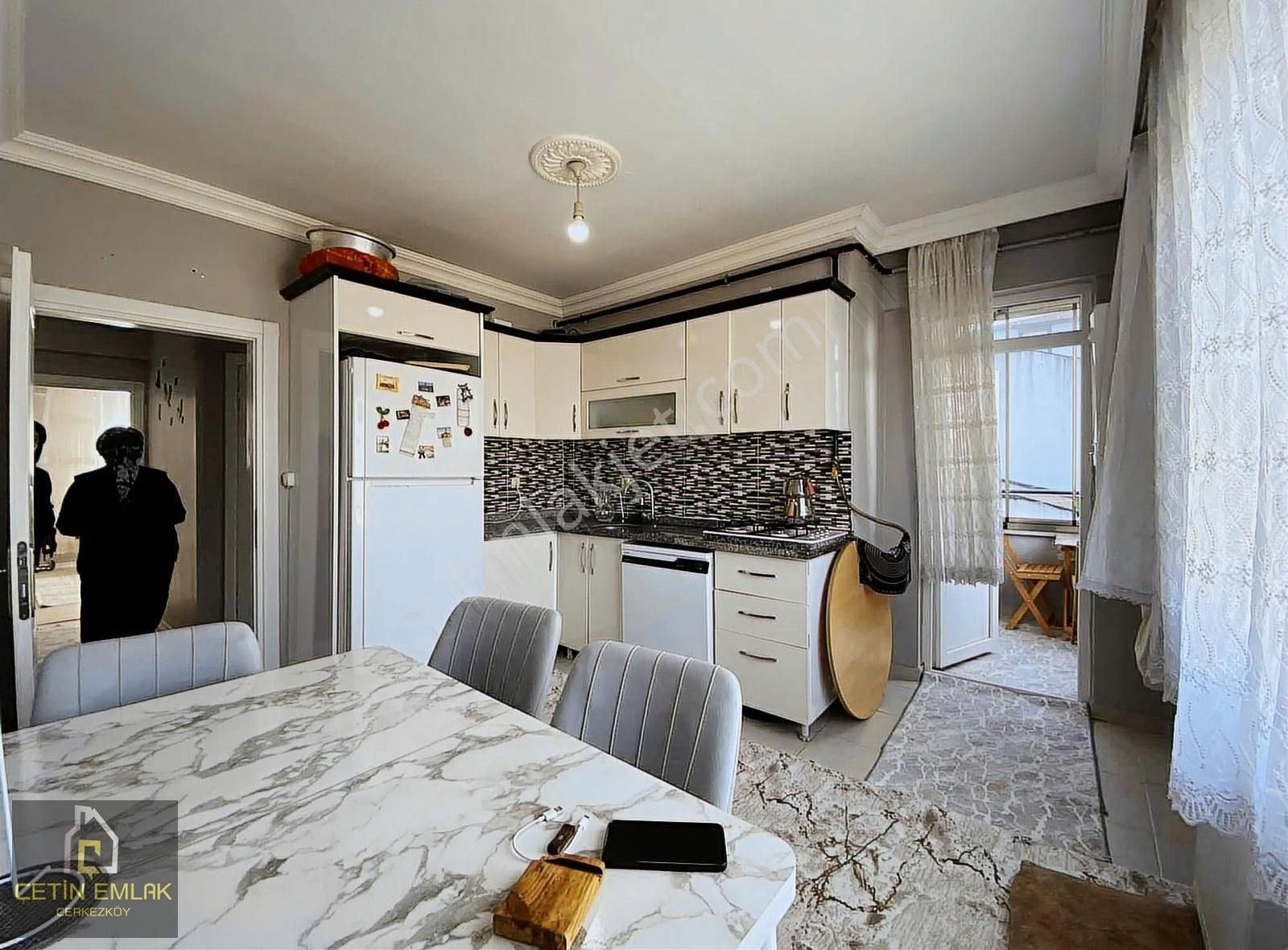 Çetin'den Bağlık Okullar Bölgesi İskanlı Asansörlü 3+1 Daire - Görsel 5