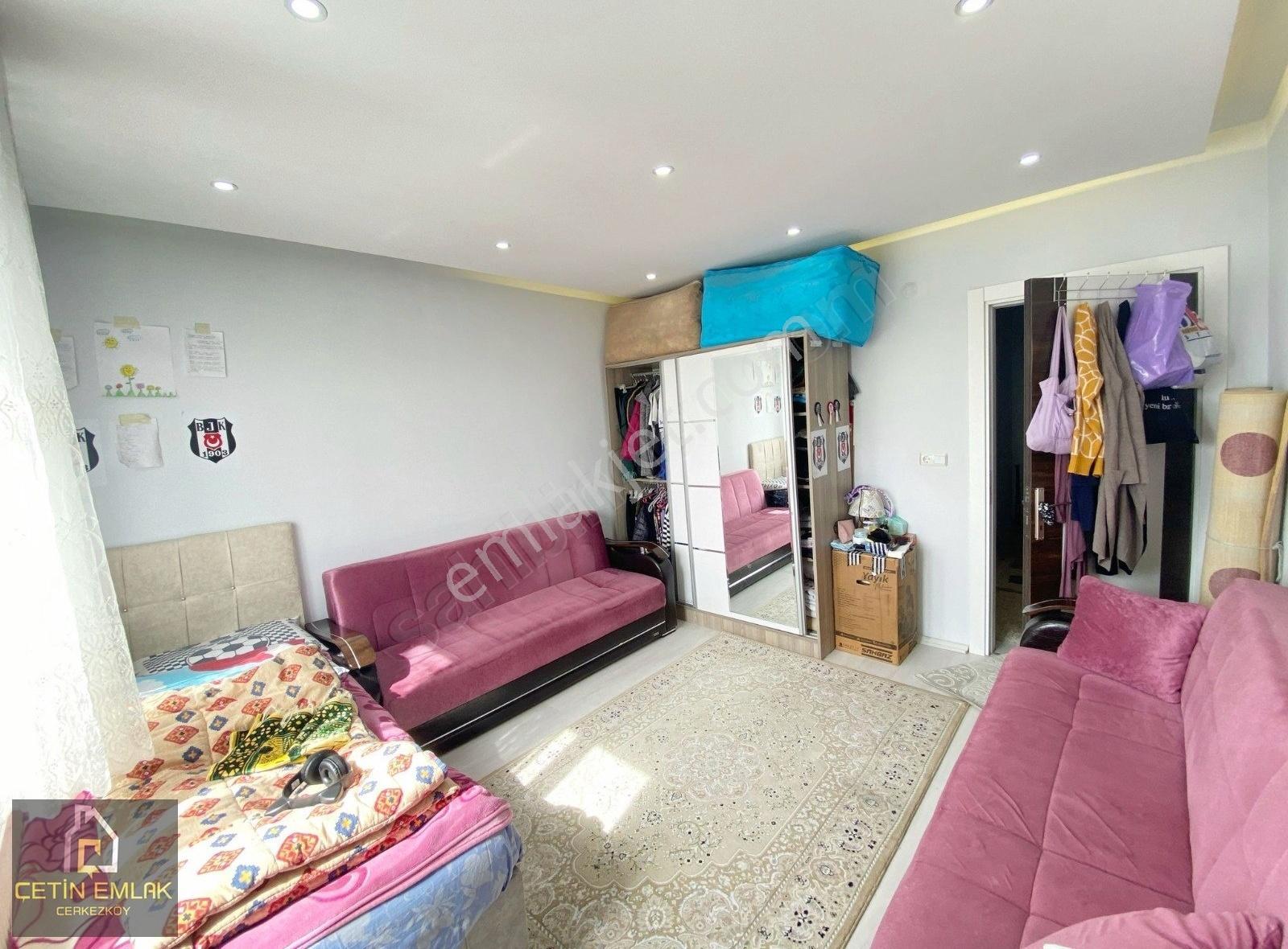 Çetin'den Atatürk Mh. Full Ön Cepe 90m² İskanlı 2+1 Fırsat Daire - Görsel 3