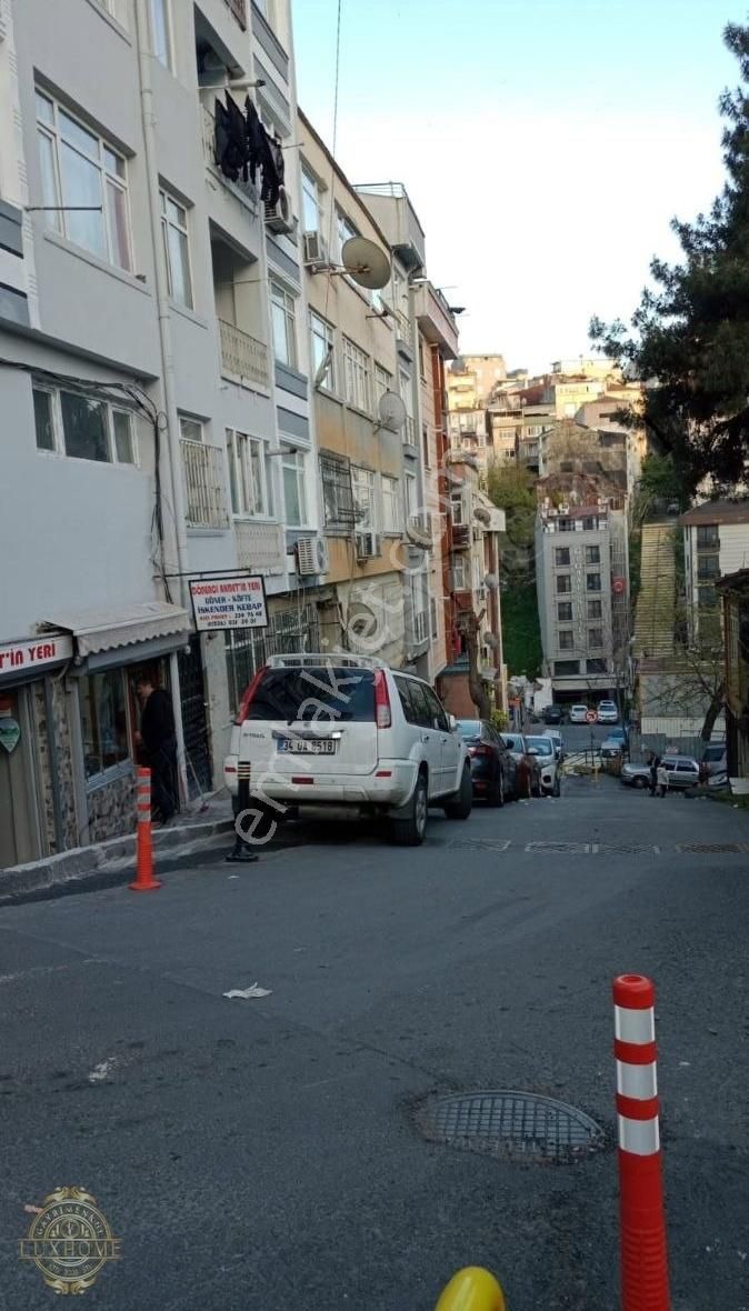 Şişli Harbiye Yakını Satılık 125m2 3+1 Fırsat Daire