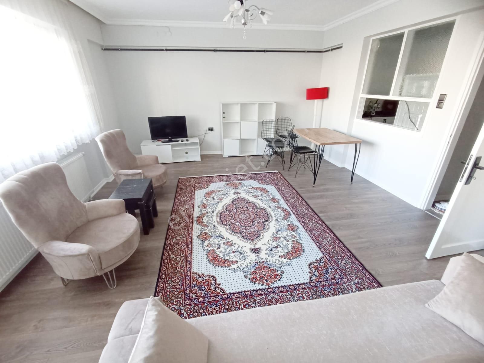 Konak Mah - Yıldırım Cad. - Kiralık 2+1 Eşyalı Daire