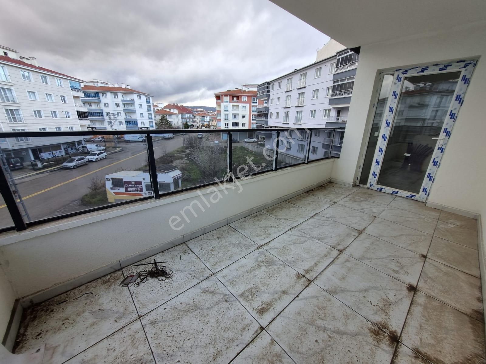 Sincan Yenikent Mustafa Kemal Mah.2.kat Teras Balkonlu Sıfır Satılık Daire - Görsel 8