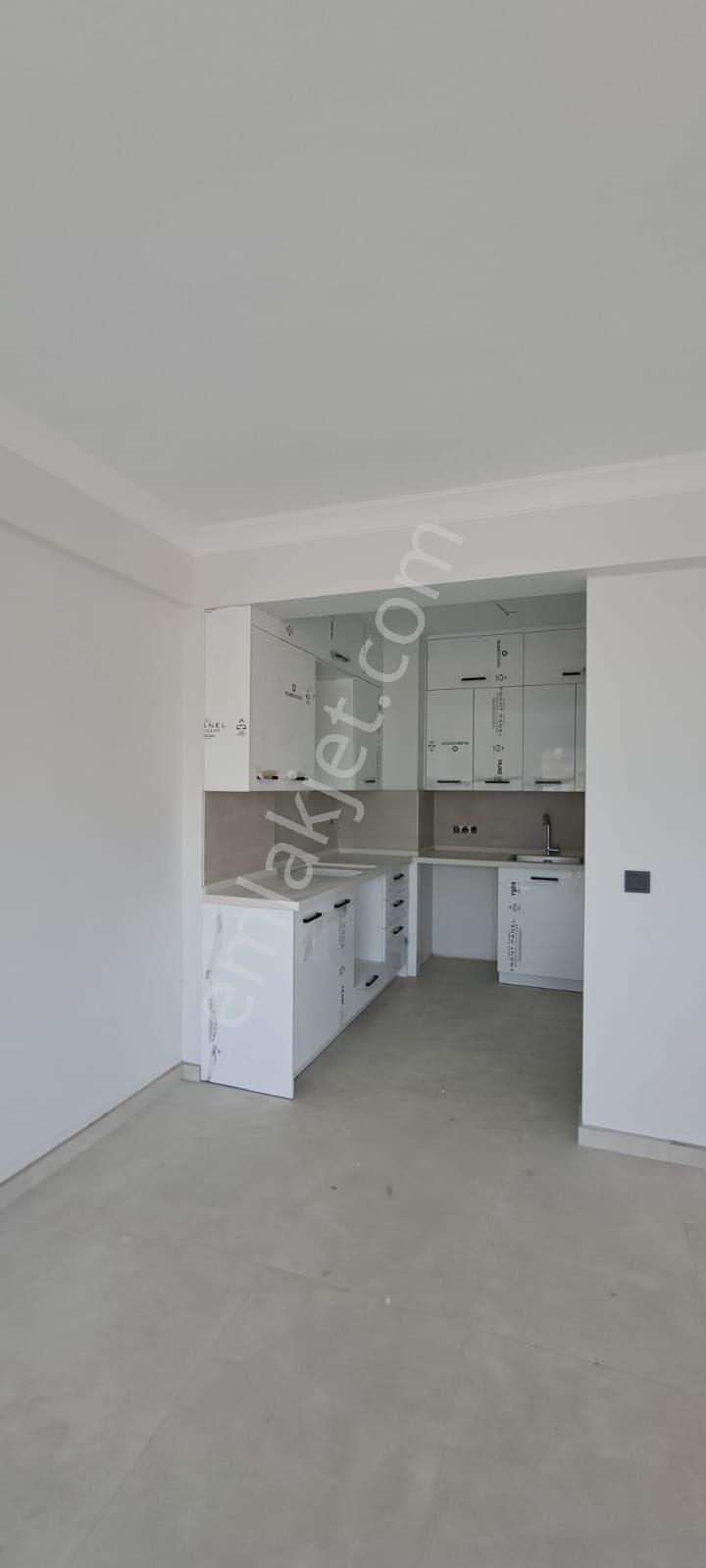 Ara Kat 2+1 Geniş Oturuma Hazır Sıfır Daire