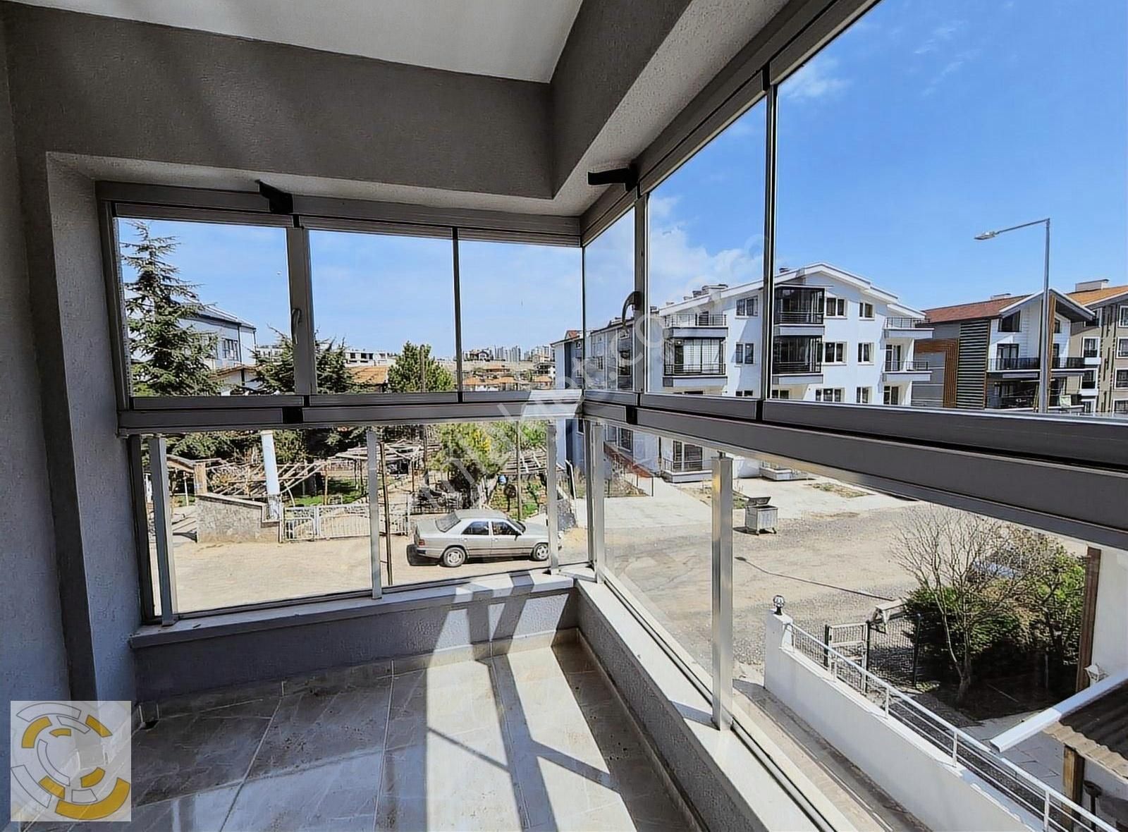 Ankara Gölbaşı İncek 1+1 Satılık Daire