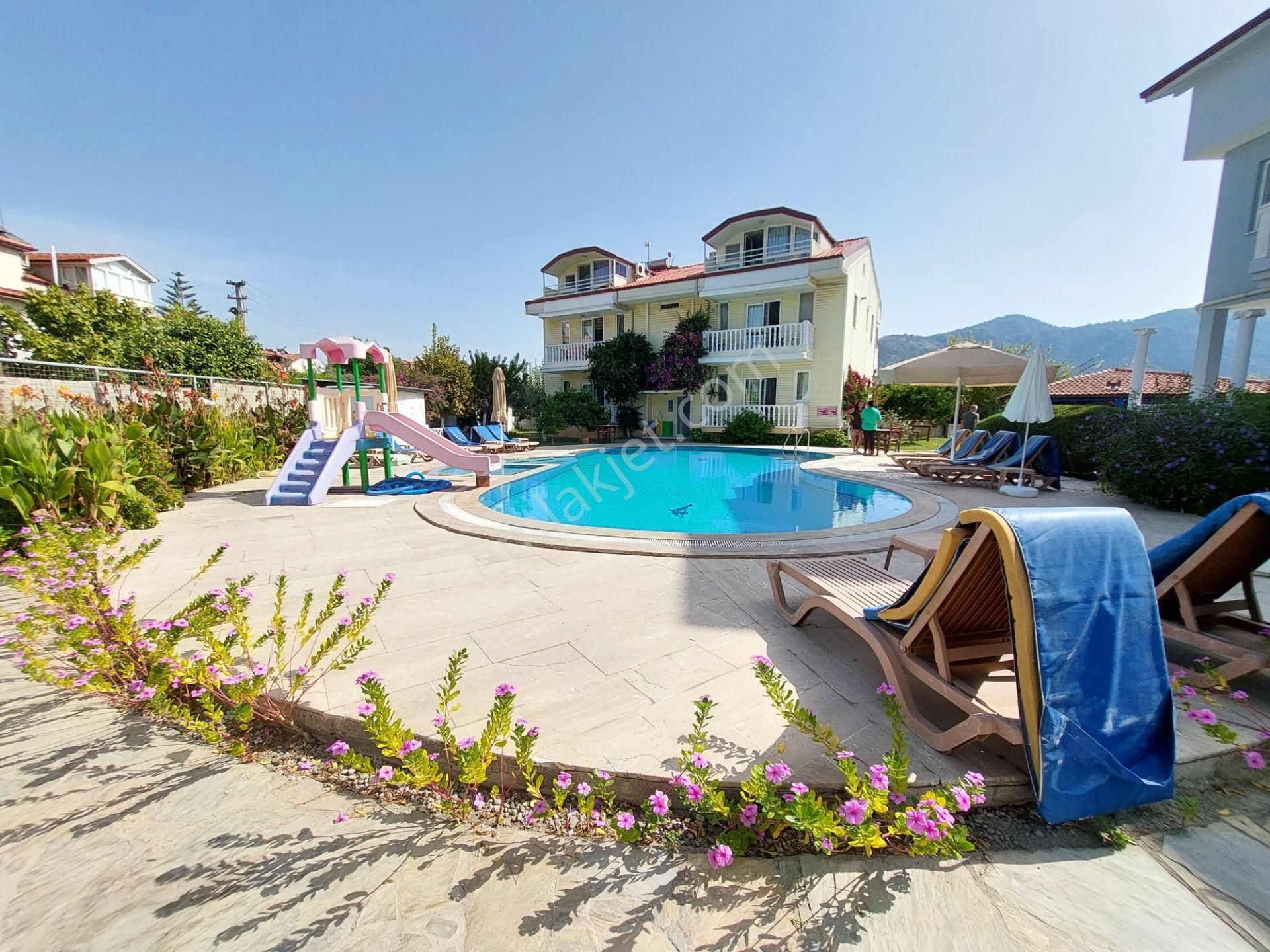 Mugla Dalyanda 2+1 Yüzme Havuzlu Daireler Satılık