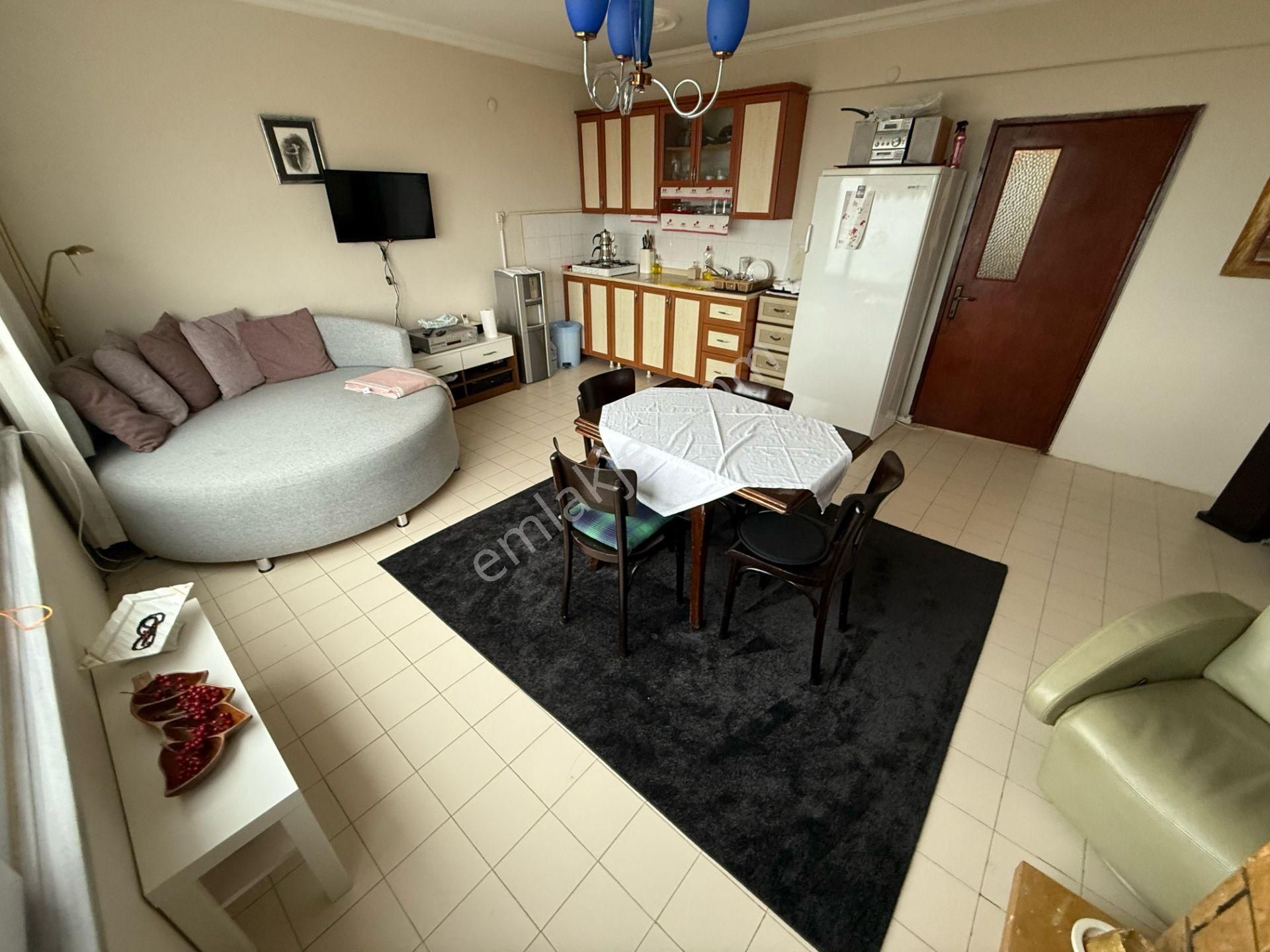 Karasunun En Popüler Bölgesinde Denize Sıfır Satılık 2+1 Daire - Görsel 7