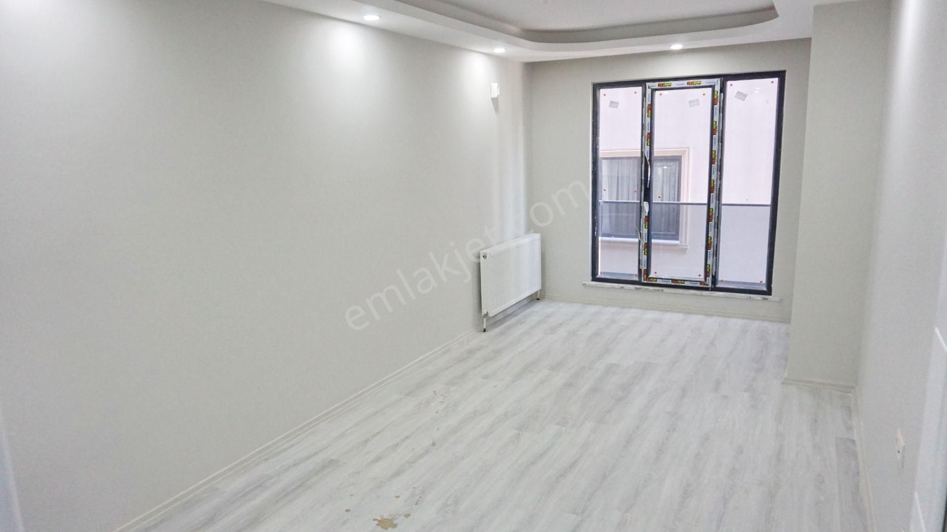 Meral R1656 Yeni 2 Yaş Otopark Asansör Ankastreli Ultra Lüks 2+1
