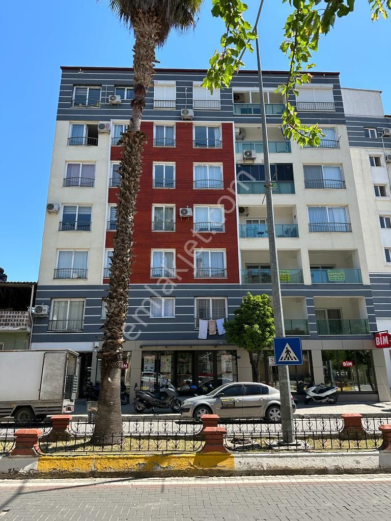 Hürriyet Cad. Üzeri, Bim Market Üzeri Kısmet Pide Mevkii,eşyalı Satılık 1+1 Daire.