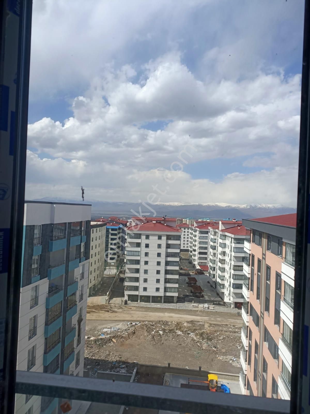 Atılım Gold Emlaktan Erzurum Yıldızkent Bölge Hastanesine Yakın Sıfır Satılık Lüks Daire