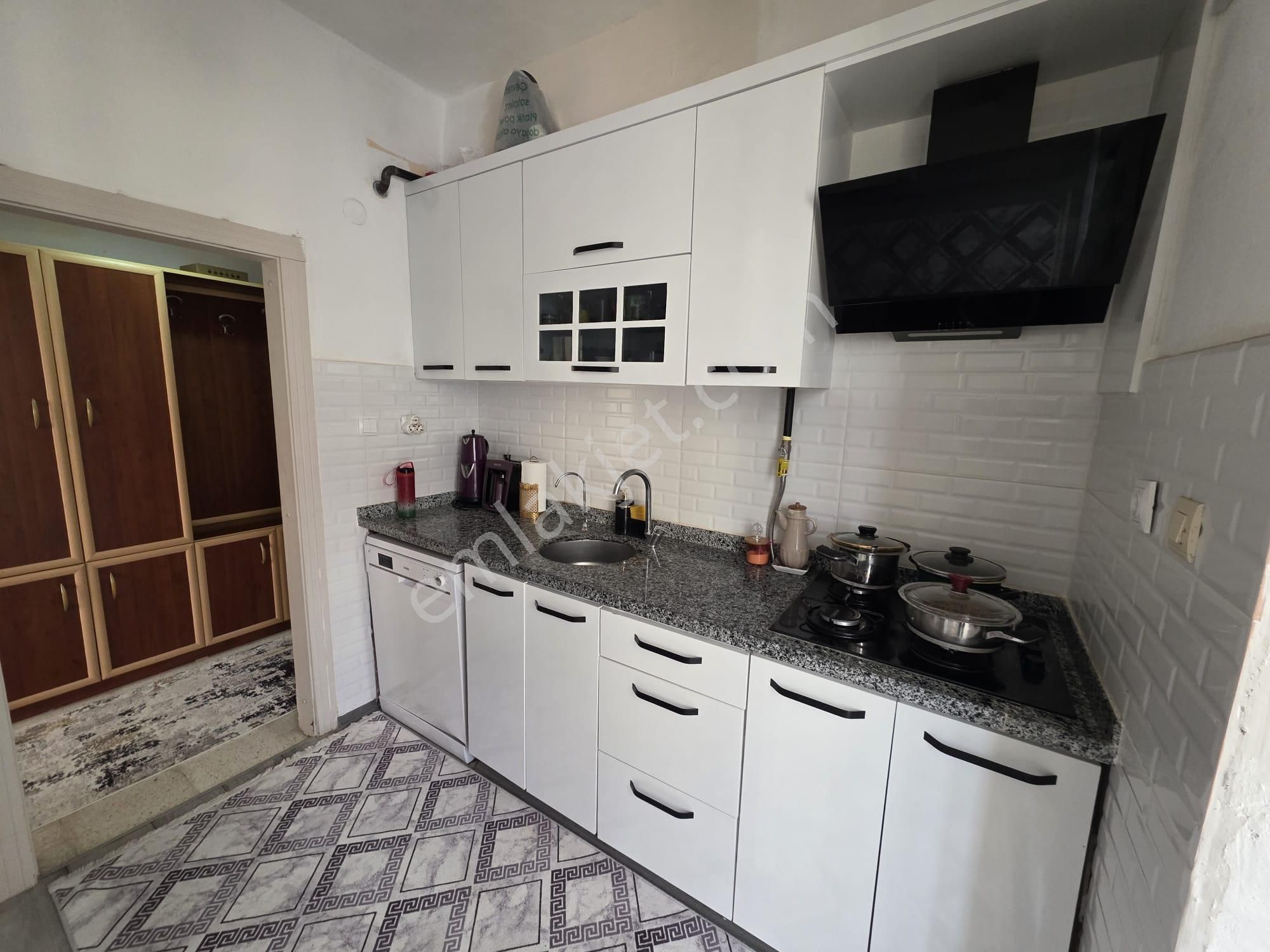 Karınca'dan Davultepe'de Ara Kat,bağımsız Mutf,2+1,cazip,satılık