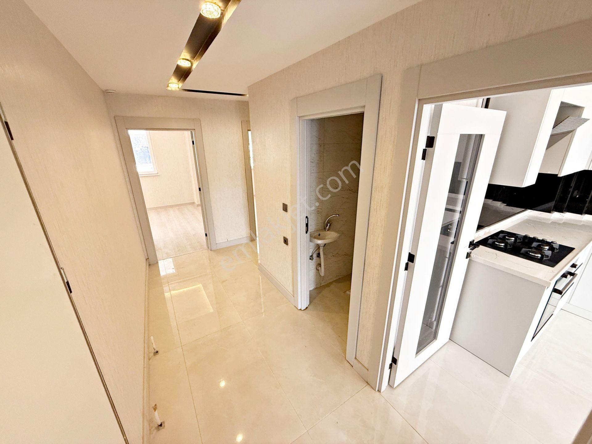 2+1 Yeni Bina Ful Yapılı Asansörlü Ön Cephe Ferah Daire - Görsel 10