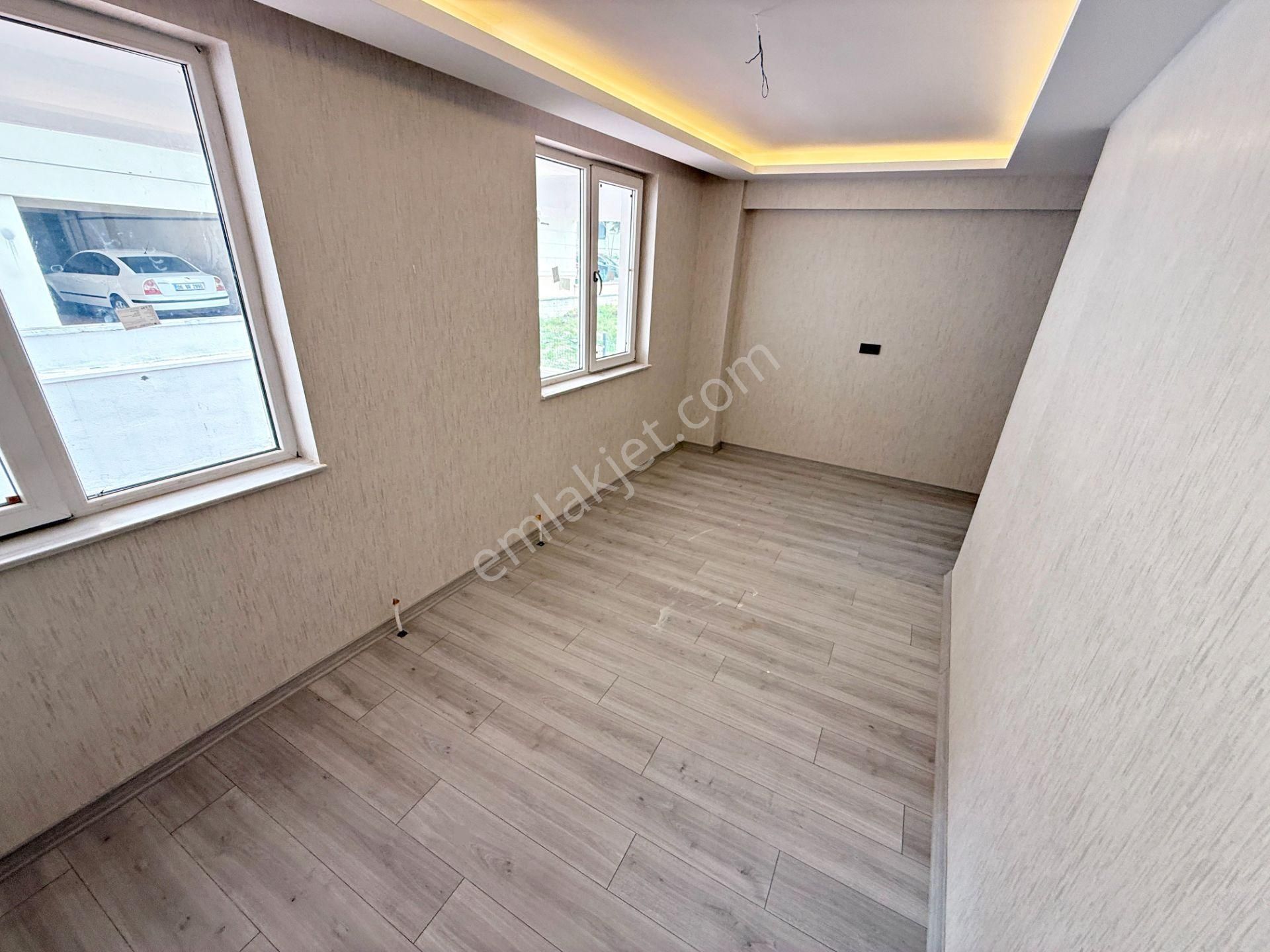 2+1 Yeni Bina Ful Yapılı Asansörlü Ön Cephe Ferah Daire - Görsel 22