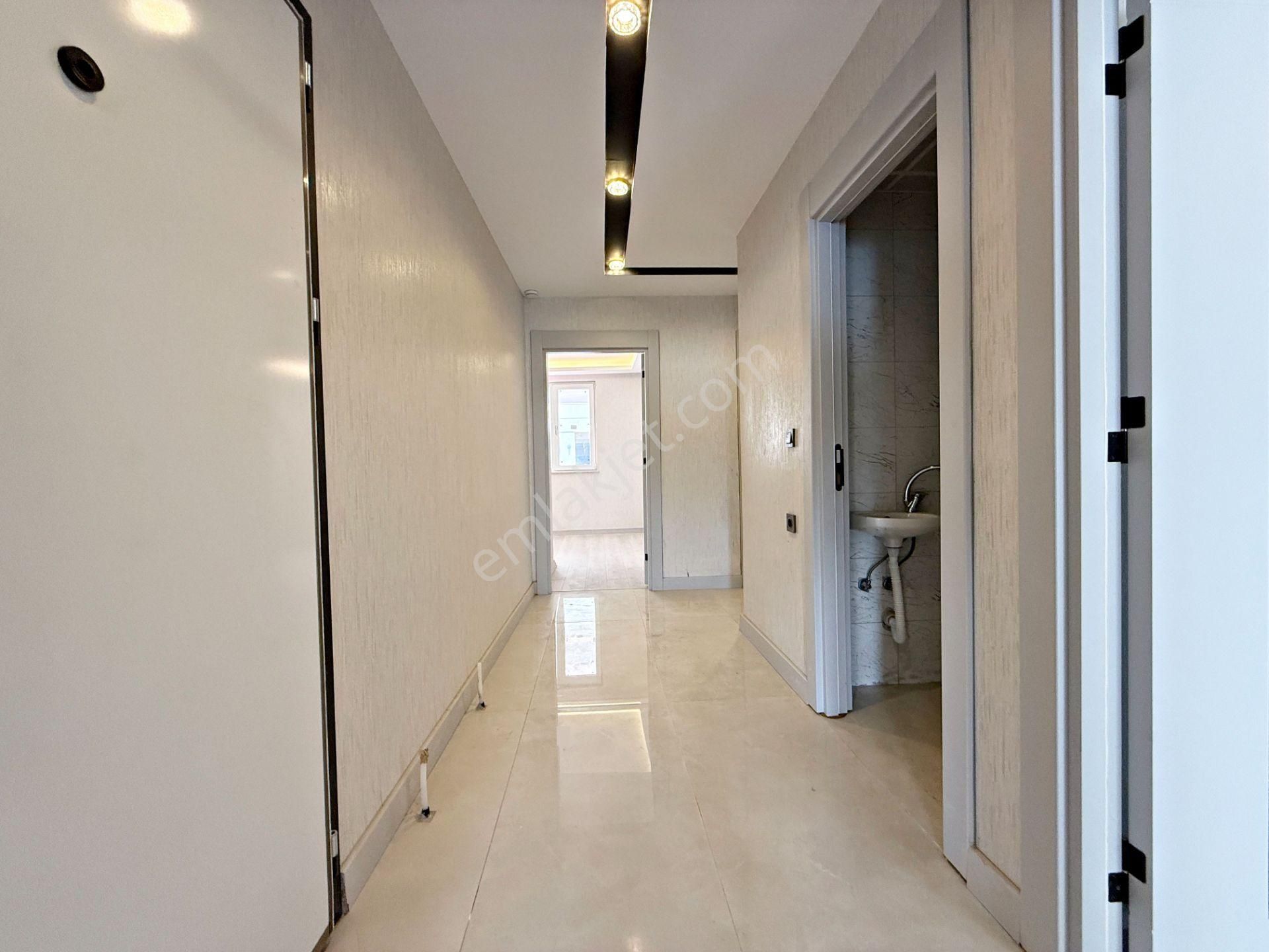 2+1 Yeni Bina Ful Yapılı Asansörlü Ön Cephe Ferah Daire - Görsel 23