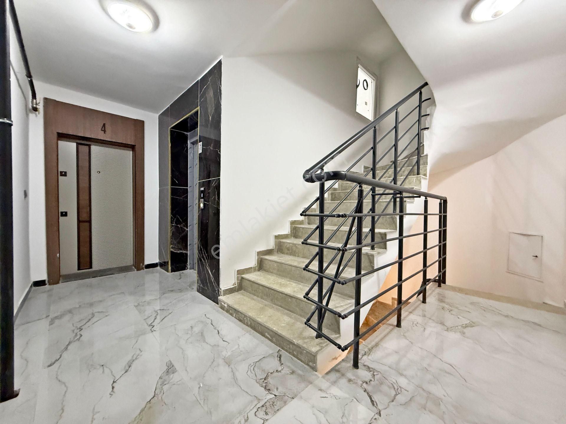 2+1 Yeni Bina Ful Yapılı Asansörlü Ön Cephe Ferah Daire - Görsel 31