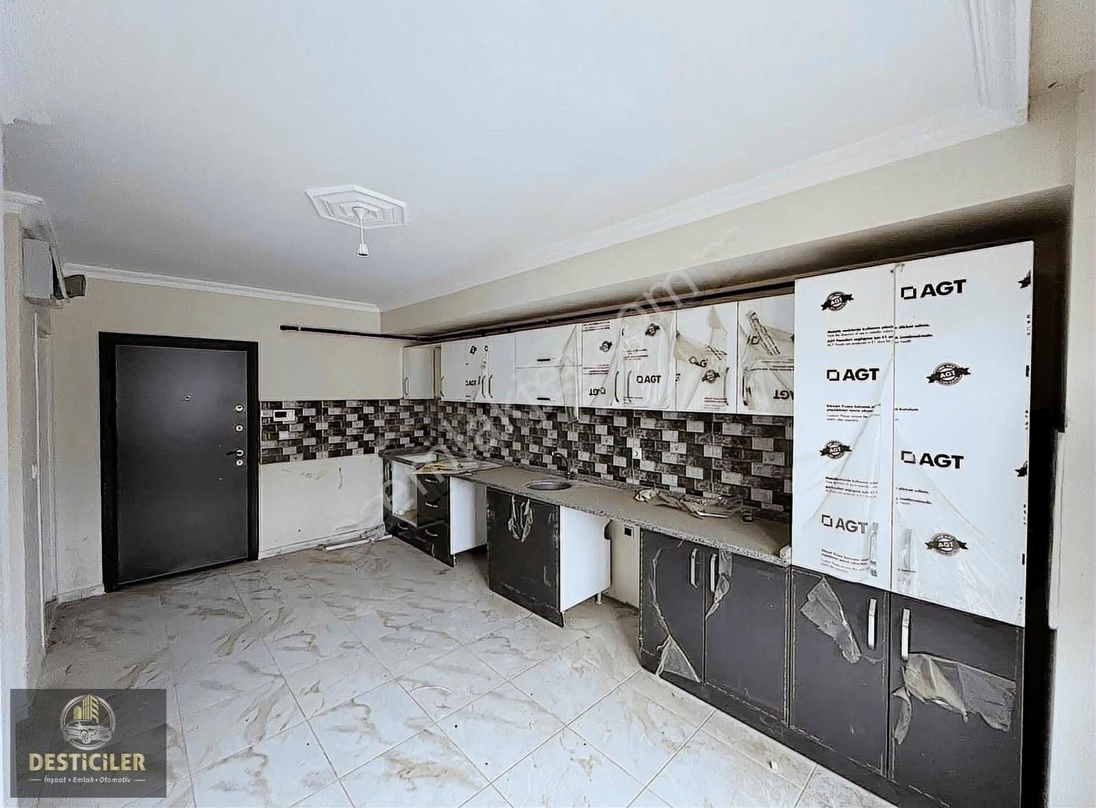 Desticiler'den 71 Evler 190m2 4+2 Dublex Geniş Daire