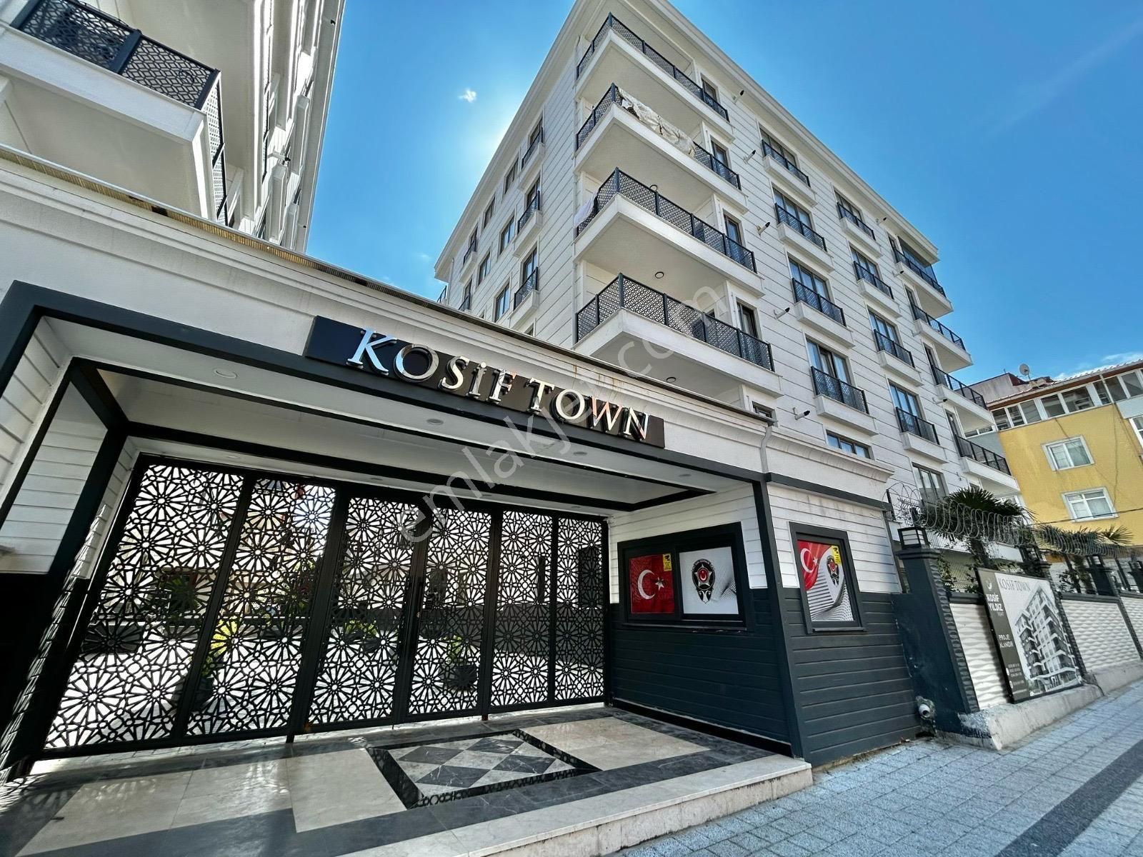 Yenidoğan Kosif Town Sitesi 1+1 Satılık Bahçekatı_kadir Akar