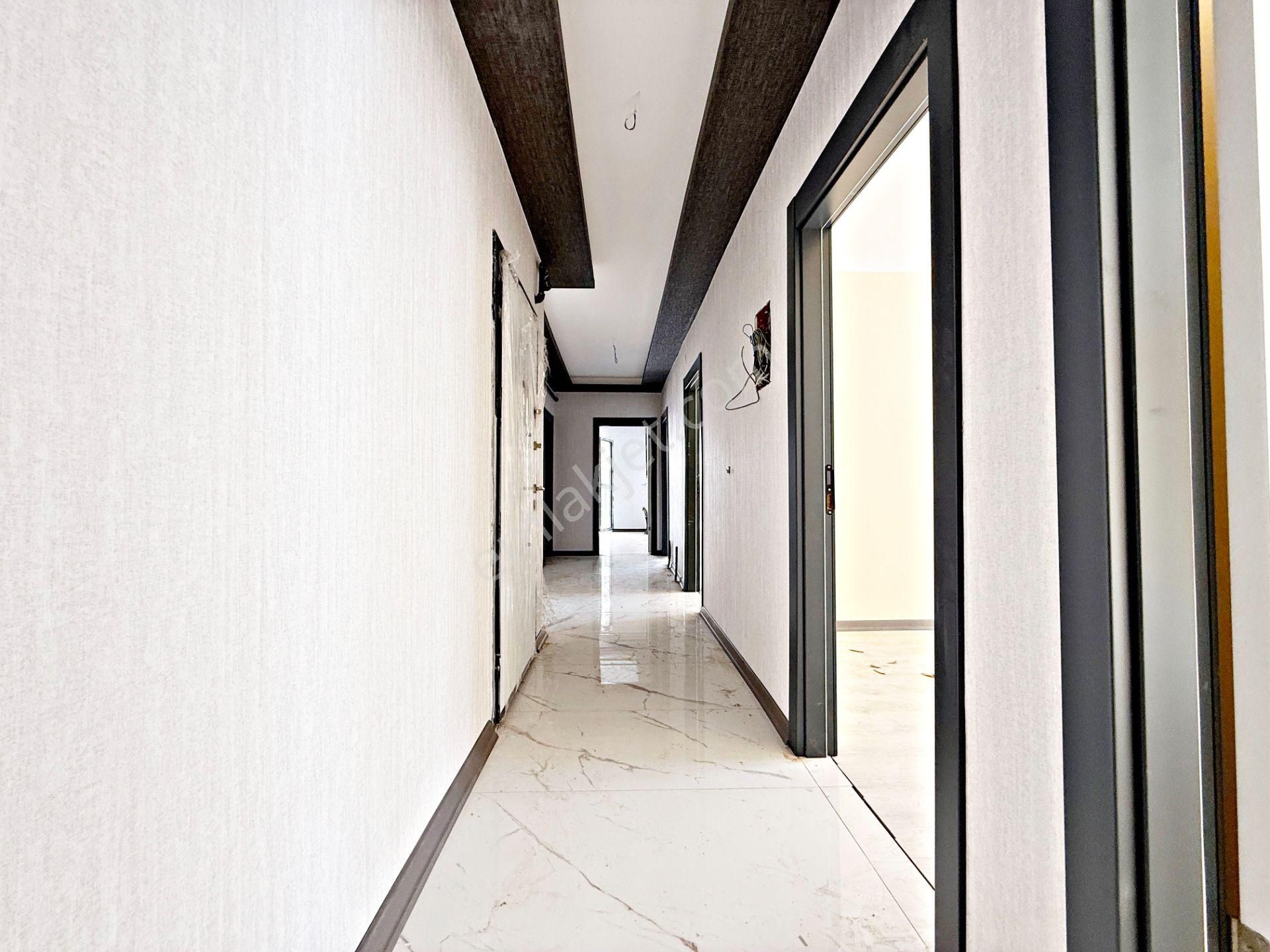 3+1 Sıfır 1.kat Cadde Paraleli Merkezi Konum Yeni Yapı - Görsel 15