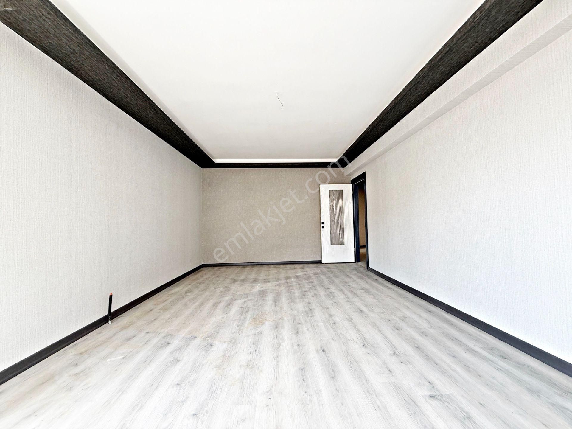 3+1 Sıfır 1.kat Cadde Paraleli Merkezi Konum Yeni Yapı - Görsel 13