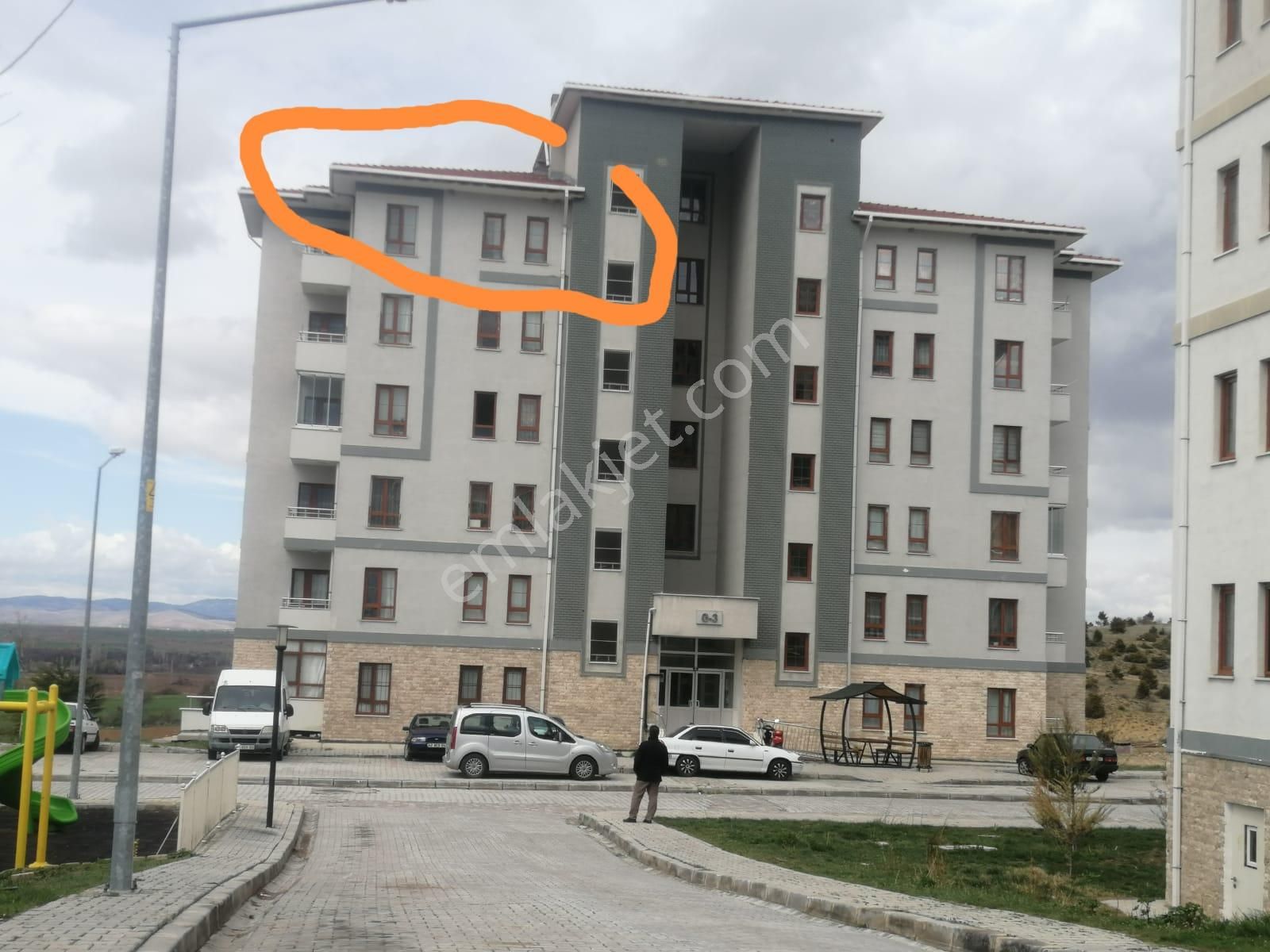Beyşehir Avşar Mah Tokide Satılık Gölmanzaralı Daire 3+1