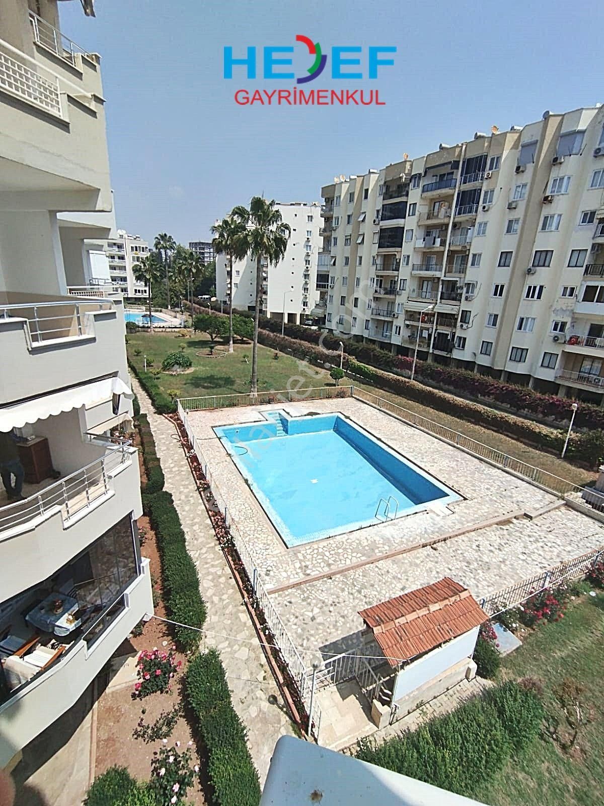 Hedef'ten Davultepe'de Denize Sıfır Full Eşyalı Havuzlu 2+1 !!!