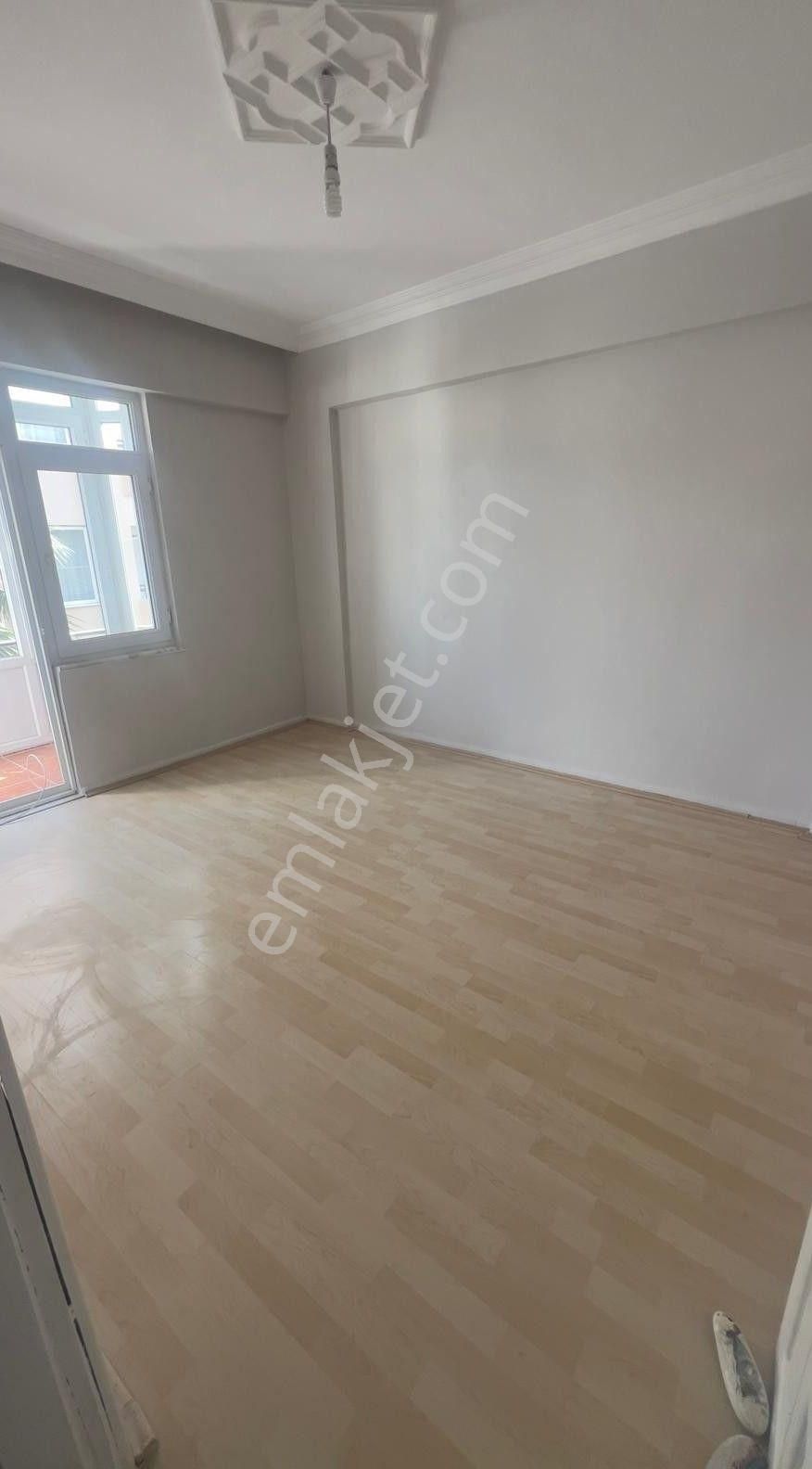 Alanya Güllerpınarı Mah.denize 100 Mt.satılık 2+1 Daire
