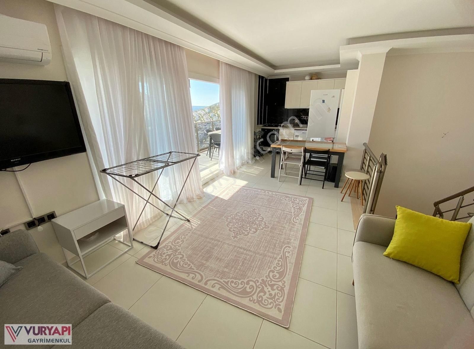Didim Akbük'de Lüks-eşyalı-güvenlikli Sitede-havuzlu 2+1 Dubleks