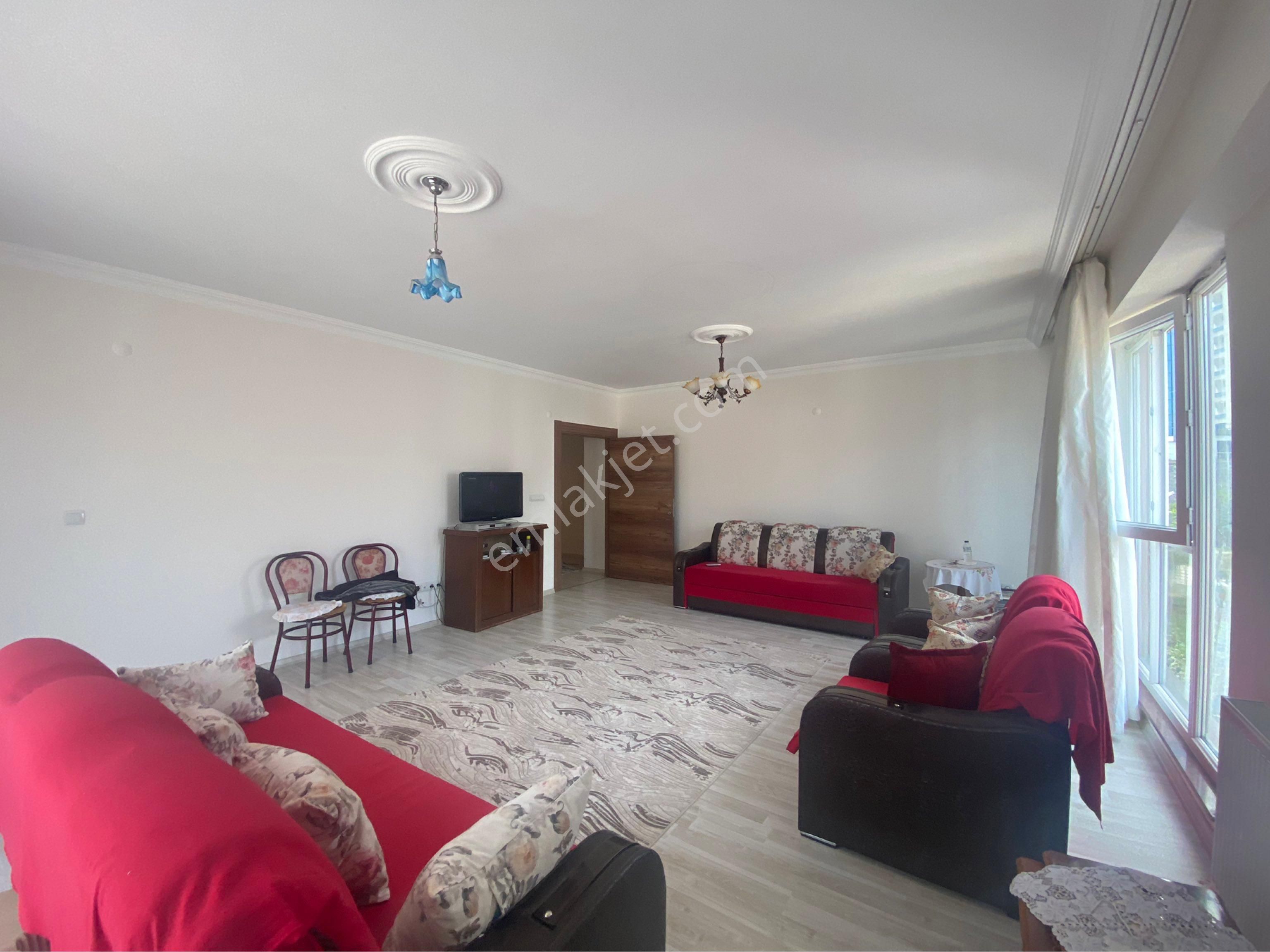 Trabzon Yomra Da Satılık 4+1 Daire - Görsel 17