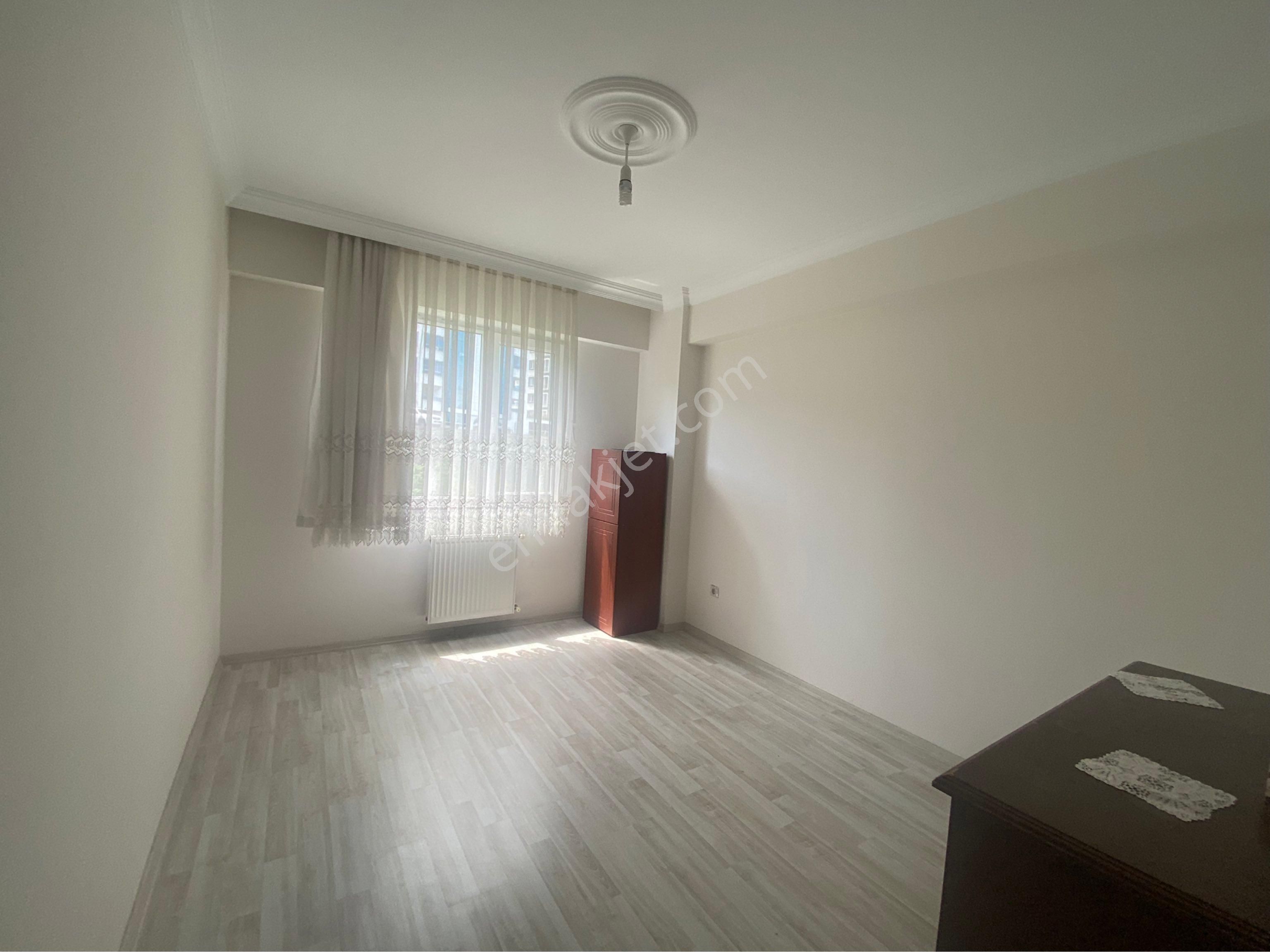 Trabzon Yomra Da Satılık 4+1 Daire - Görsel 4