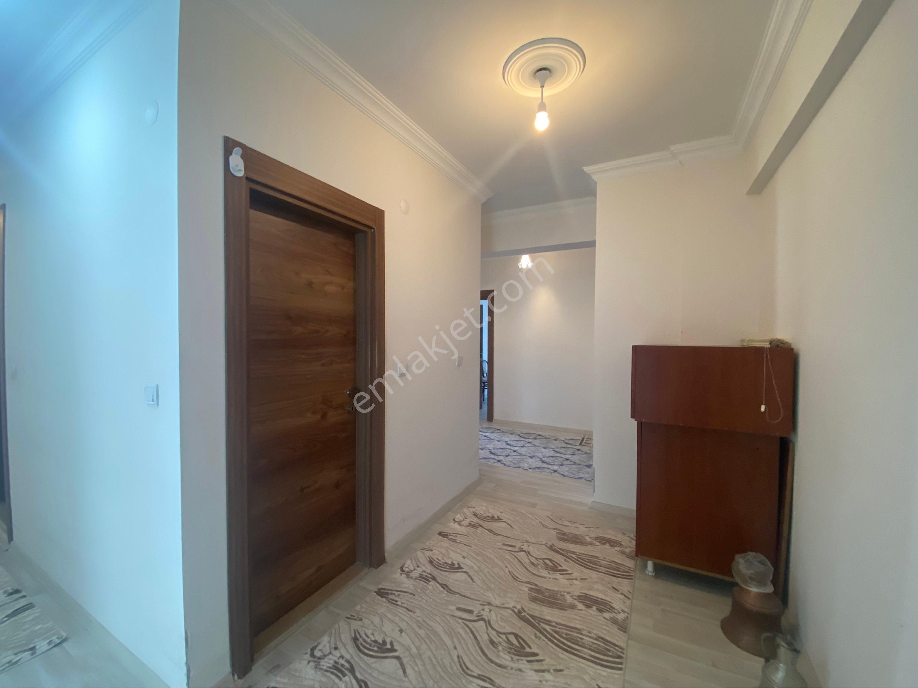 Trabzon Yomra Da Satılık 4+1 Daire - Görsel 14