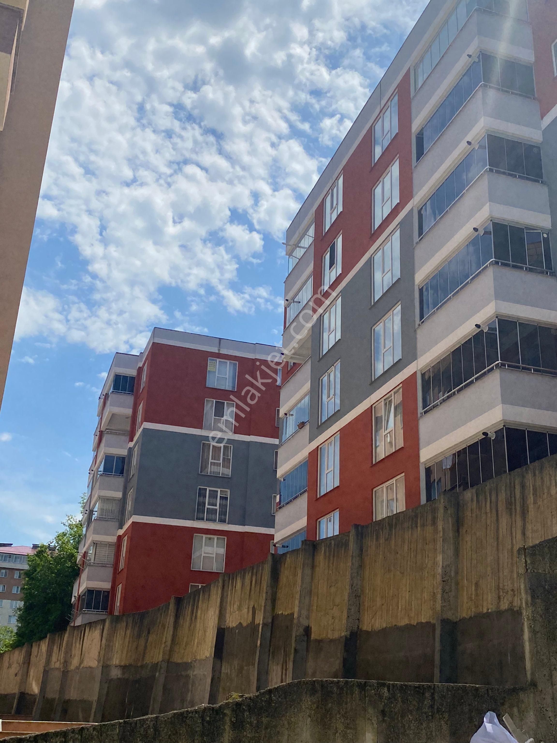 Trabzon Yomra Da Satılık 4+1 Daire