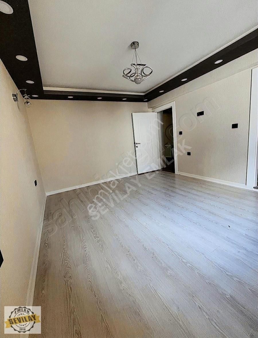 Uyanış Mahallesi Yeni Binada Yüksek Giriş 4+1 Daire