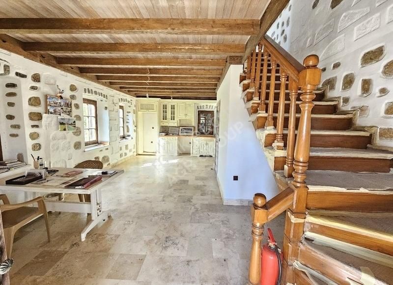 Agr Group'tan Bodrum Marina'da Denize 50 Metre 1+1 Taş Villa ! - Görsel 8