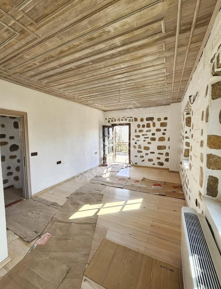 Agr Group'tan Bodrum Marina'da Denize 50 Metre 1+1 Taş Villa ! - Görsel 2