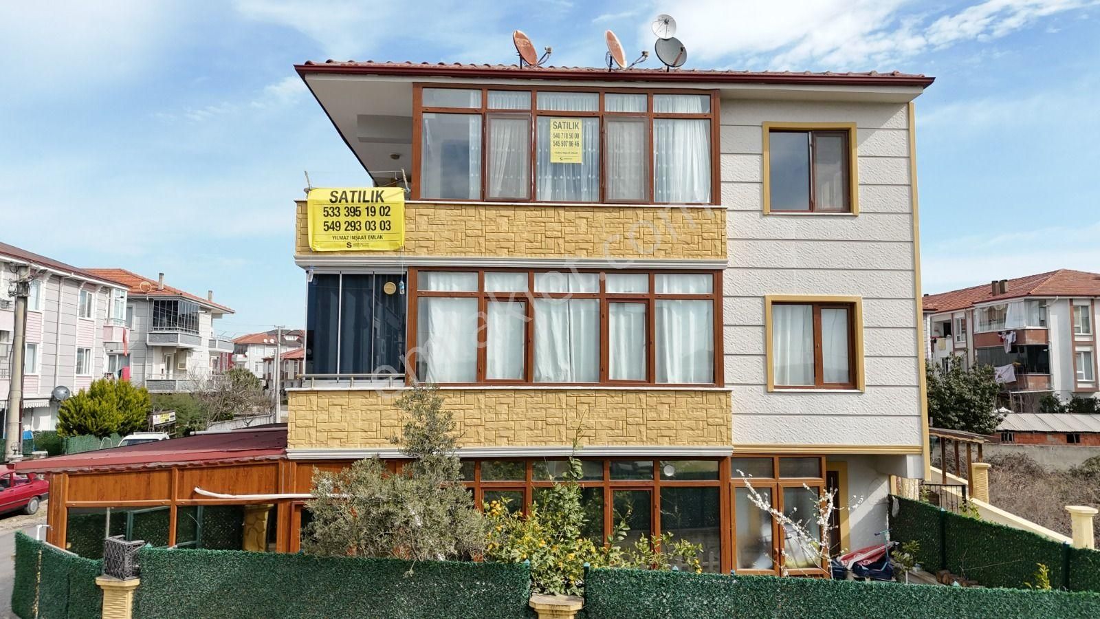 Karasu Bir Başka Güzel Köşe Önü Acık Kombili Katta Güney Cepe.