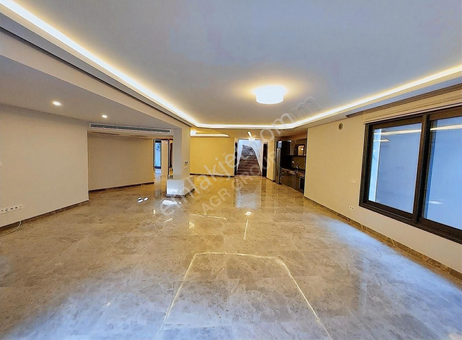 Agr Group'tan Denize 50 Metre 4+2 Lüx 360 M2 Dublex Rezidans ! - Görsel 16