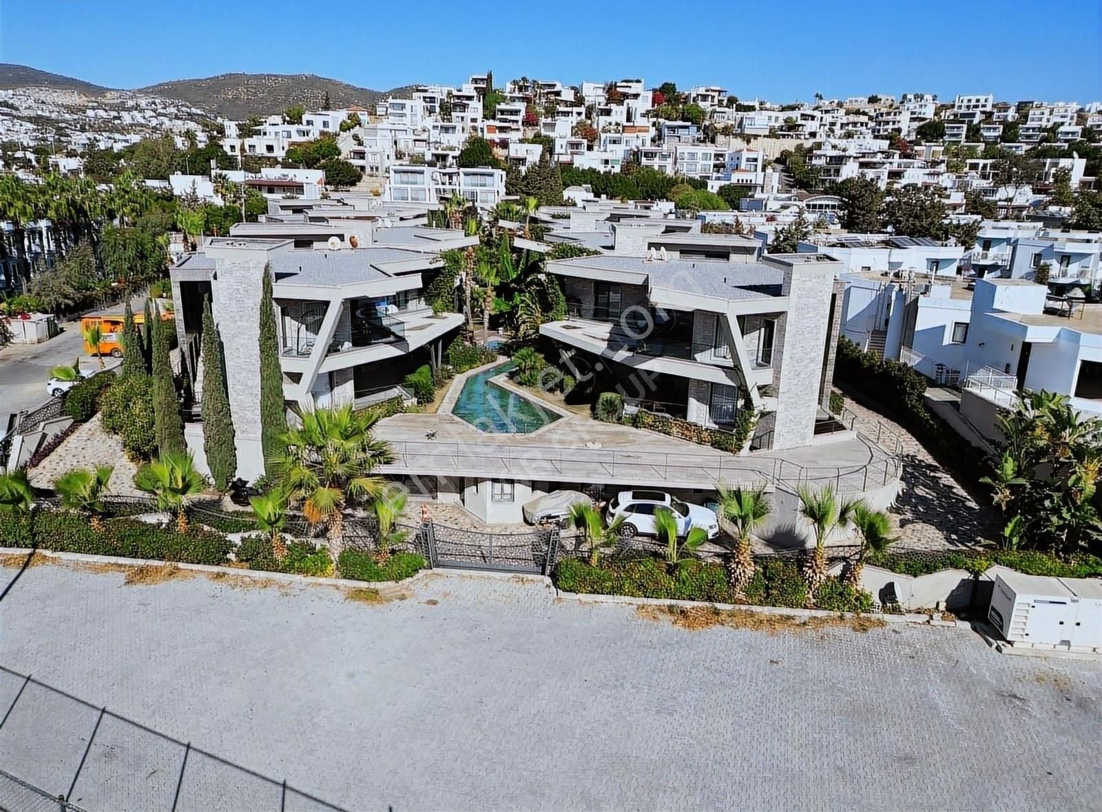 Agr Group'tan Denize 50 Metre 4+2 Lüx 360 M2 Dublex Rezidans ! - Görsel 31