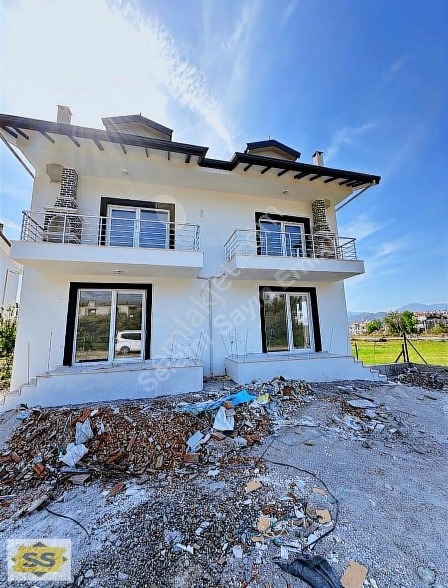 Muğla Seydikemer Gerişburnu Mahallesin'de Satılık 2+1 Zemin Kat