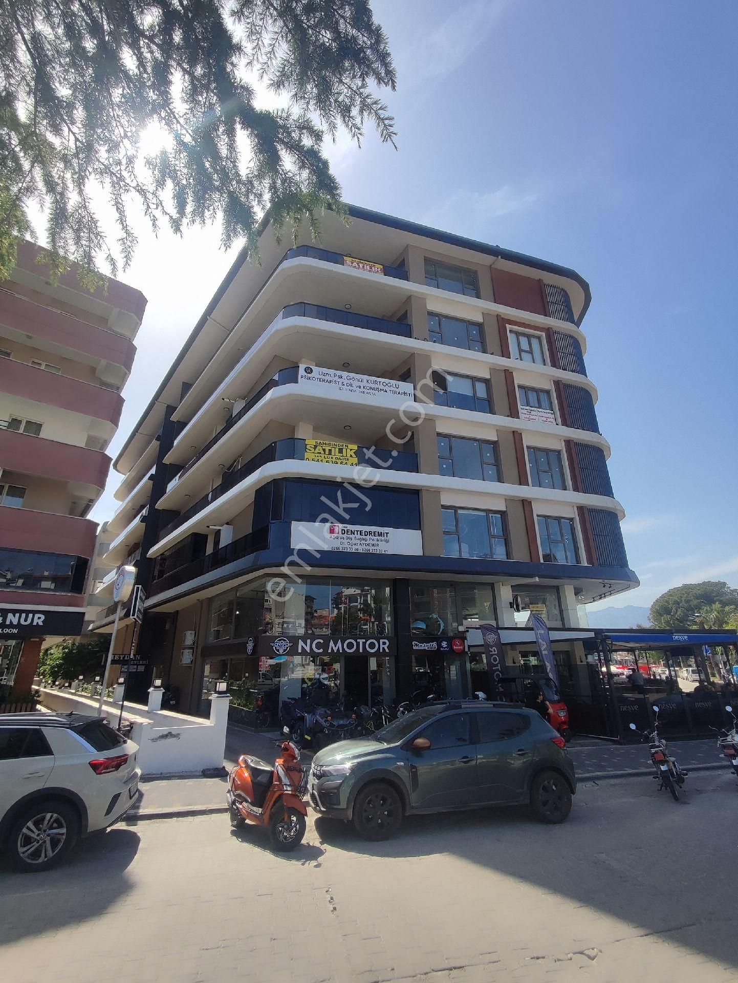 Edremit Merkez Sıfır Satılık 3+1lüx Daire