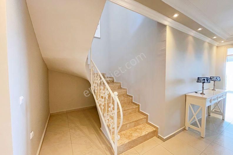 Alanya Mahmutlar Mah.full Eşyalı Satılık 3+2 Dubleks Daire - Görsel 9