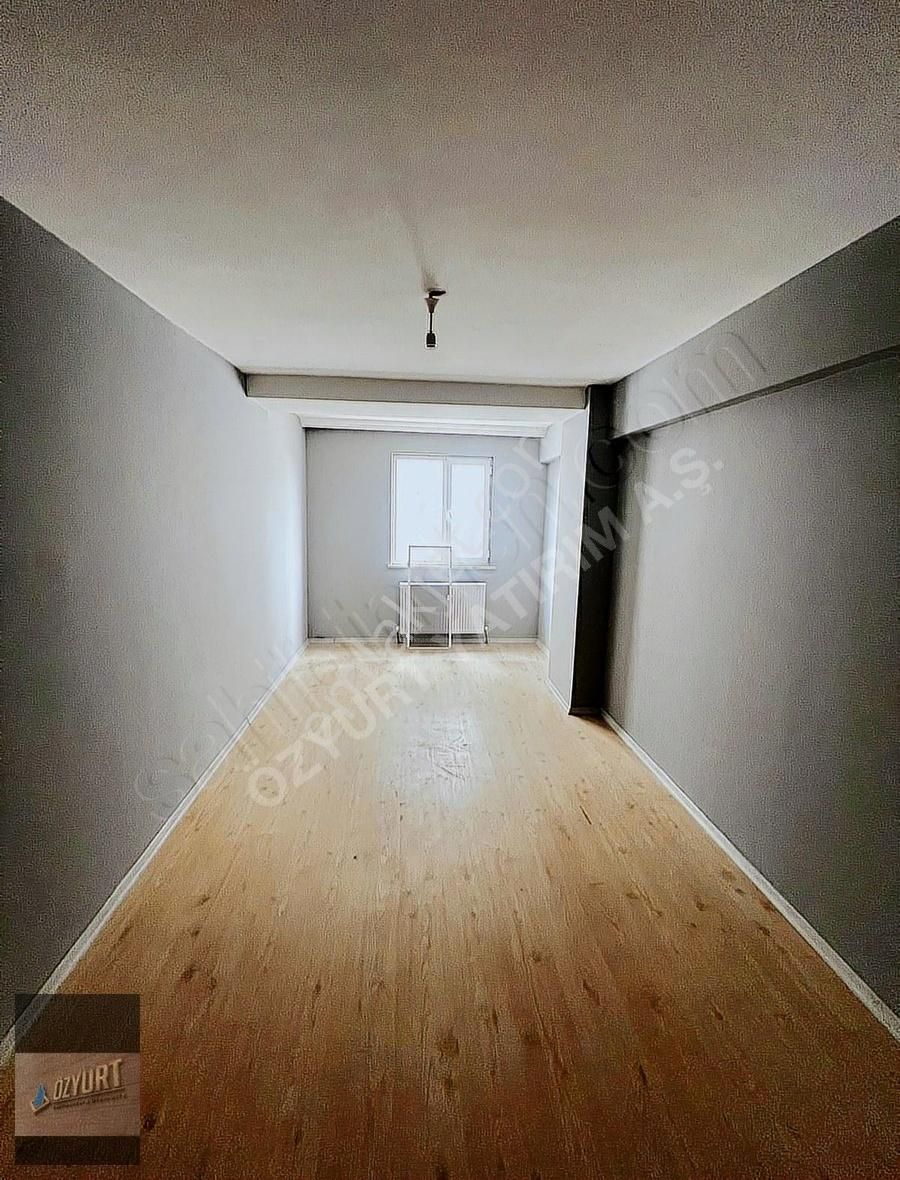 Acilll! Hastaneye 297 M Uzaklıkta Çift Balkonlu Yatırımlık Daire