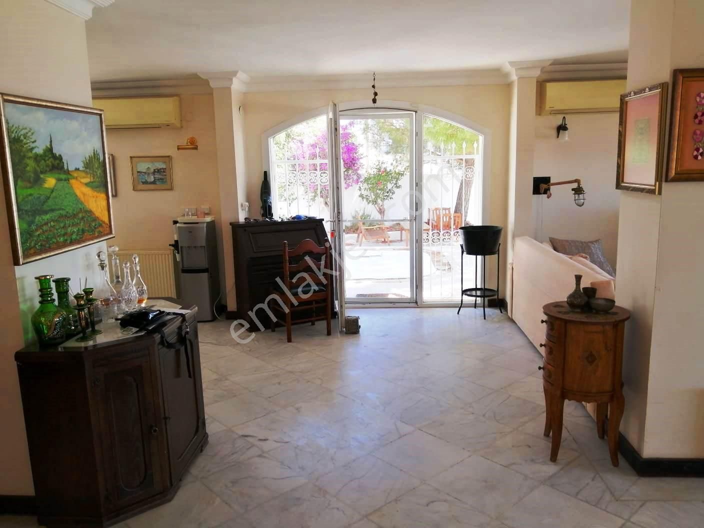 Bodrum Kumbahçe’de Satılık Tripleks Villa – Özel Havuzlu,site İçi - Görsel 7