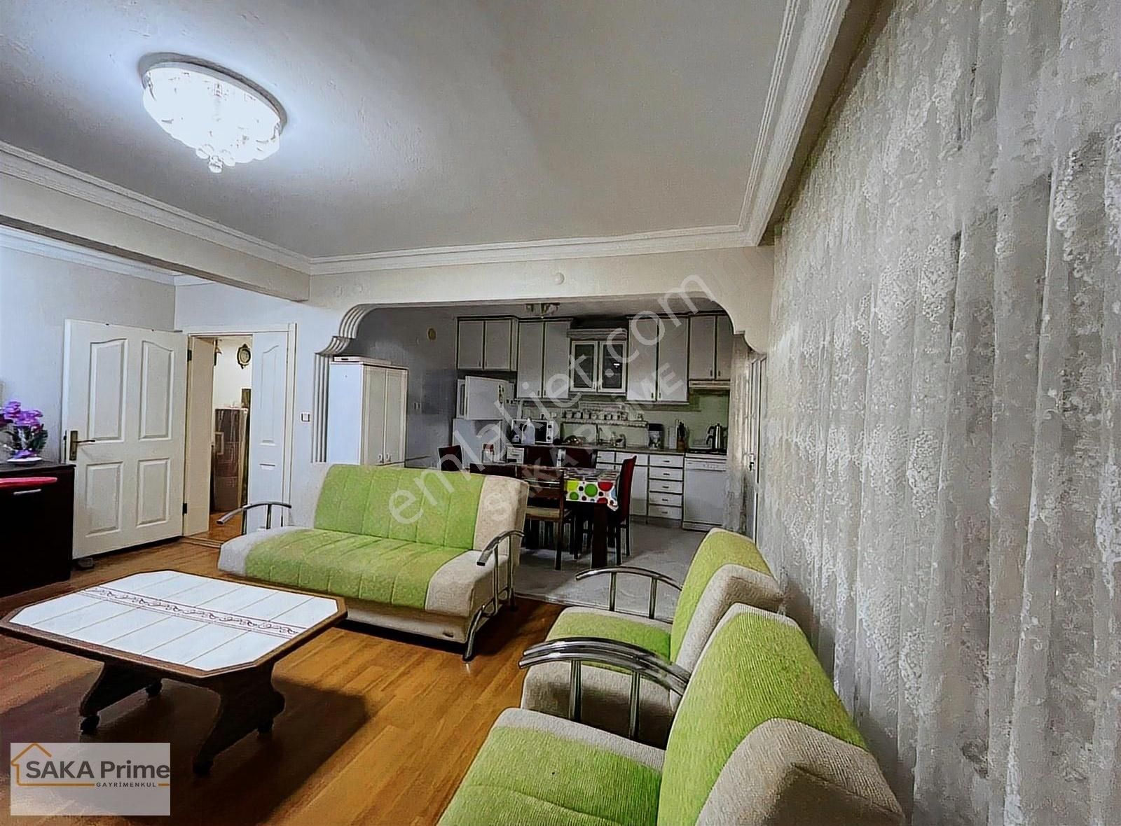 Yenişakranda Denize 250 Metre Mesafede Eşyalı 3+1 Kiralık Daire